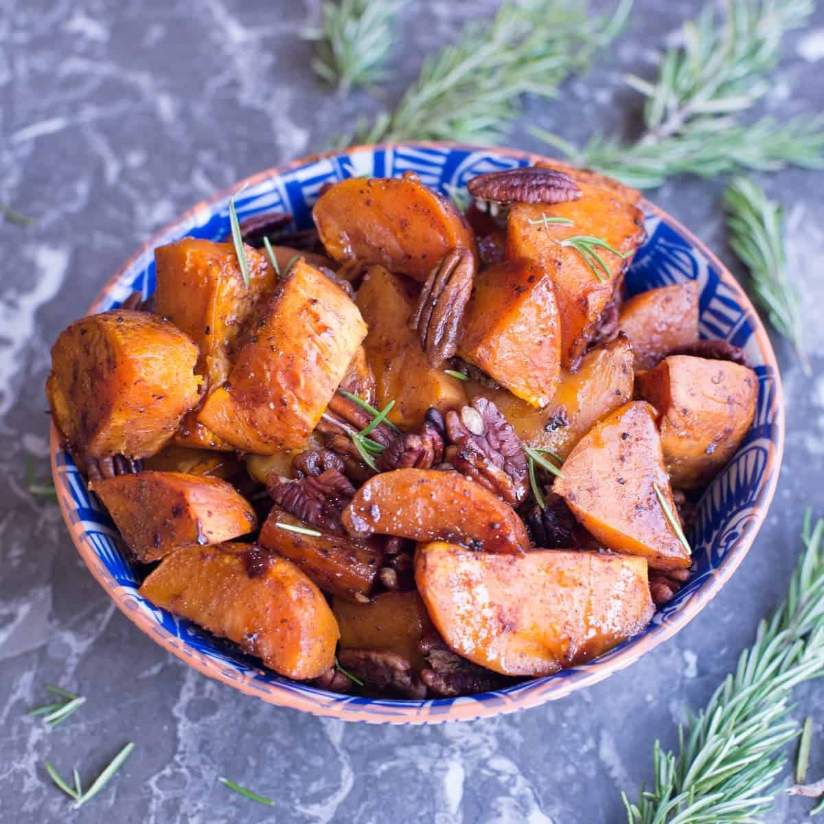 Paleo Roasted Holiday Sweet Potatoes with Pecans