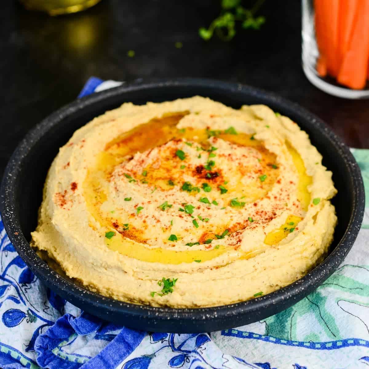 The Easiest Homemade Hummus Dip Foodology Geek