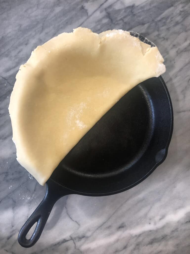 The Ultimate Caramel Apple Pie Recipe Foodology Geek