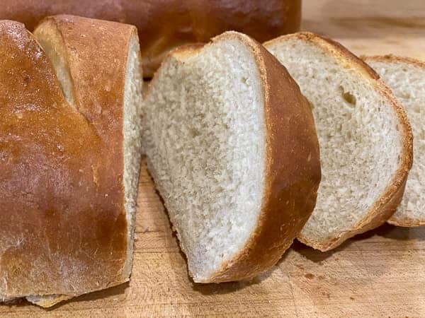 Sliced French Bread | foodology geek