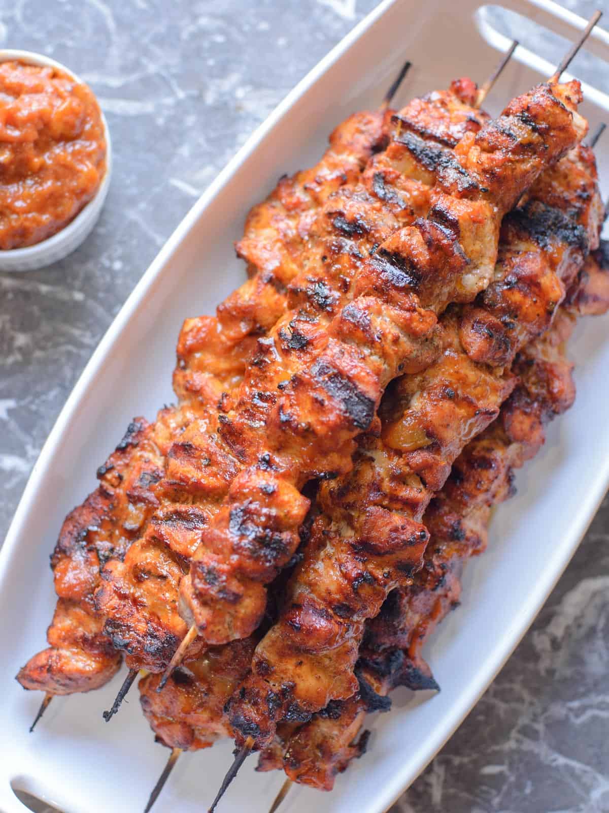 grilled kebabs with bacon rub