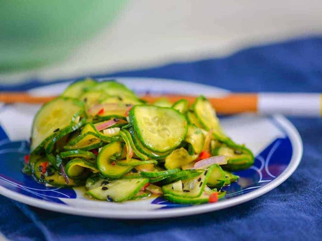 spicy asian cucumber salad recipe