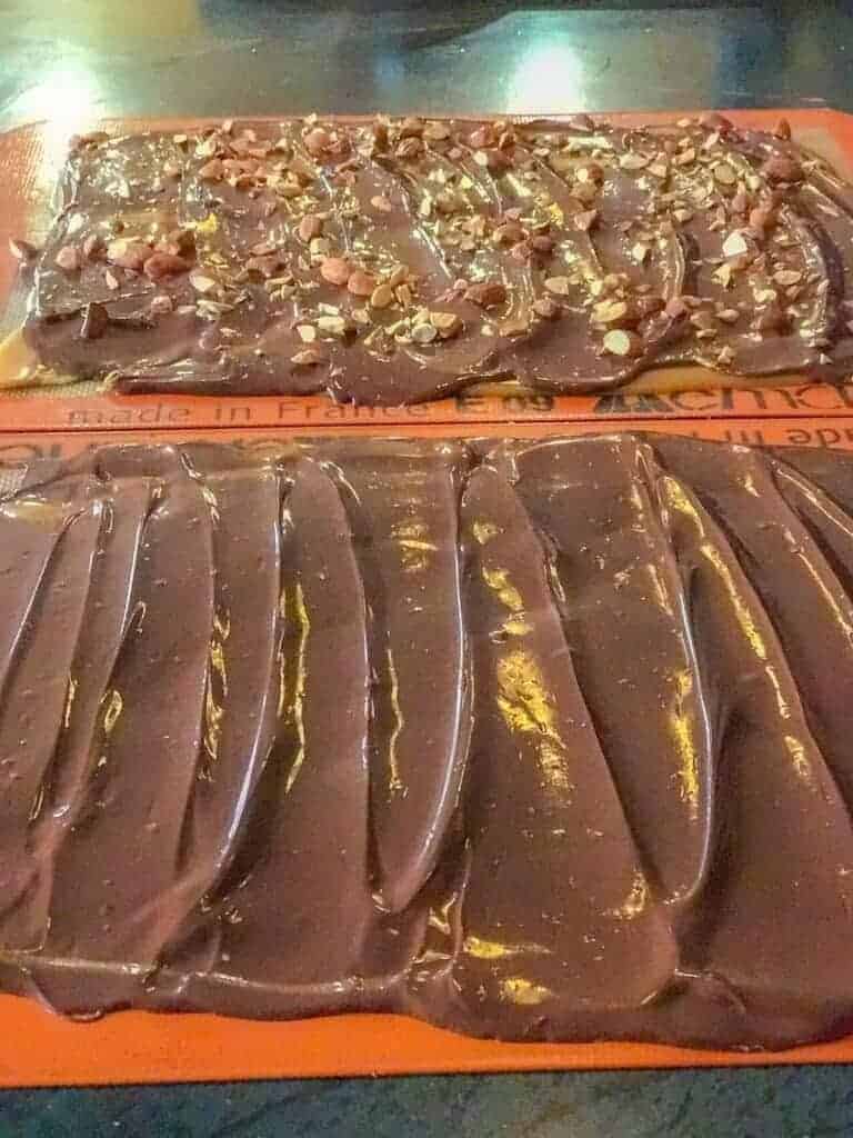 spread the melted chocolate onto the cooled butter toffee