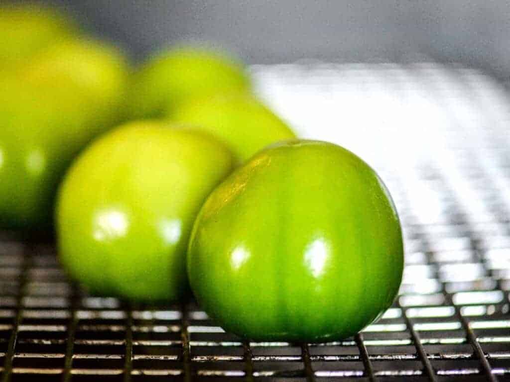 hot to peel tomatillos for making chile verde sauce