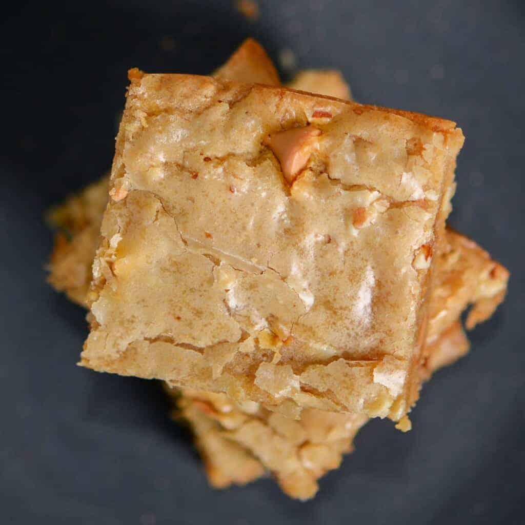 Close up of blondies and their chewy but crackly top