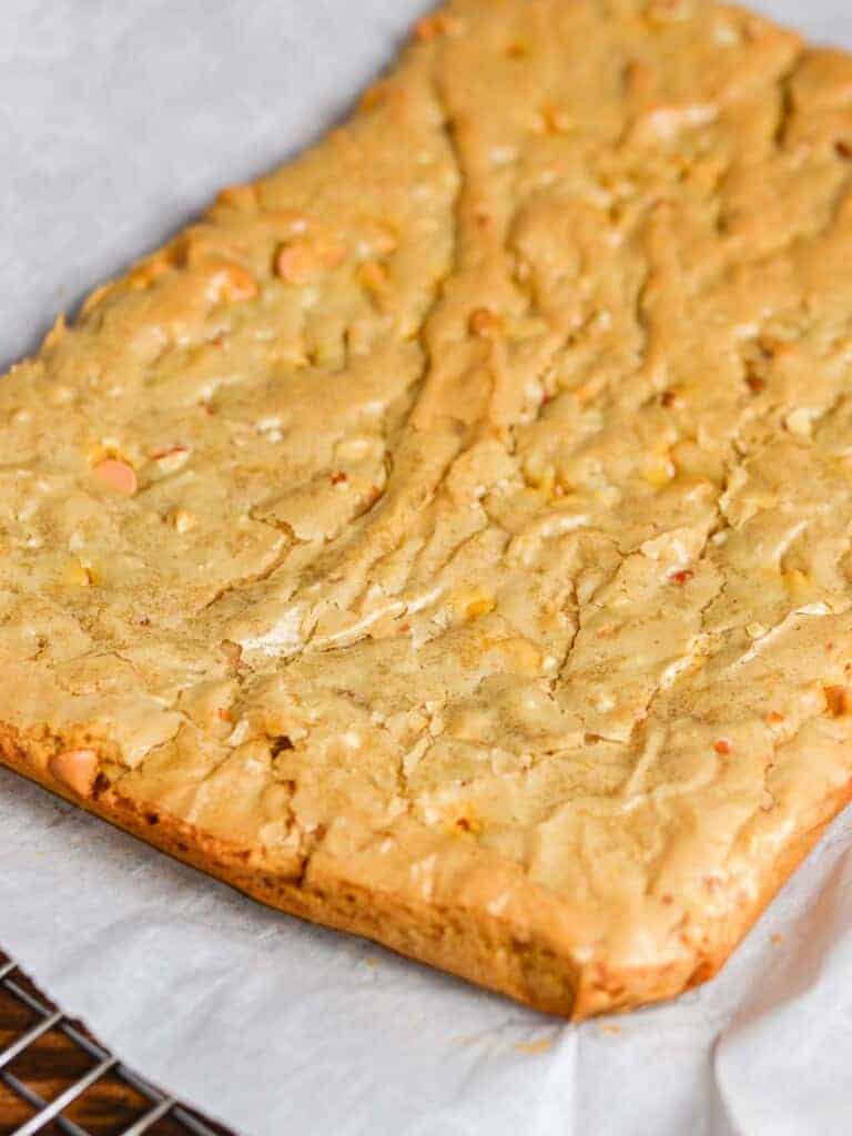 blonde brownies fresh from the oven