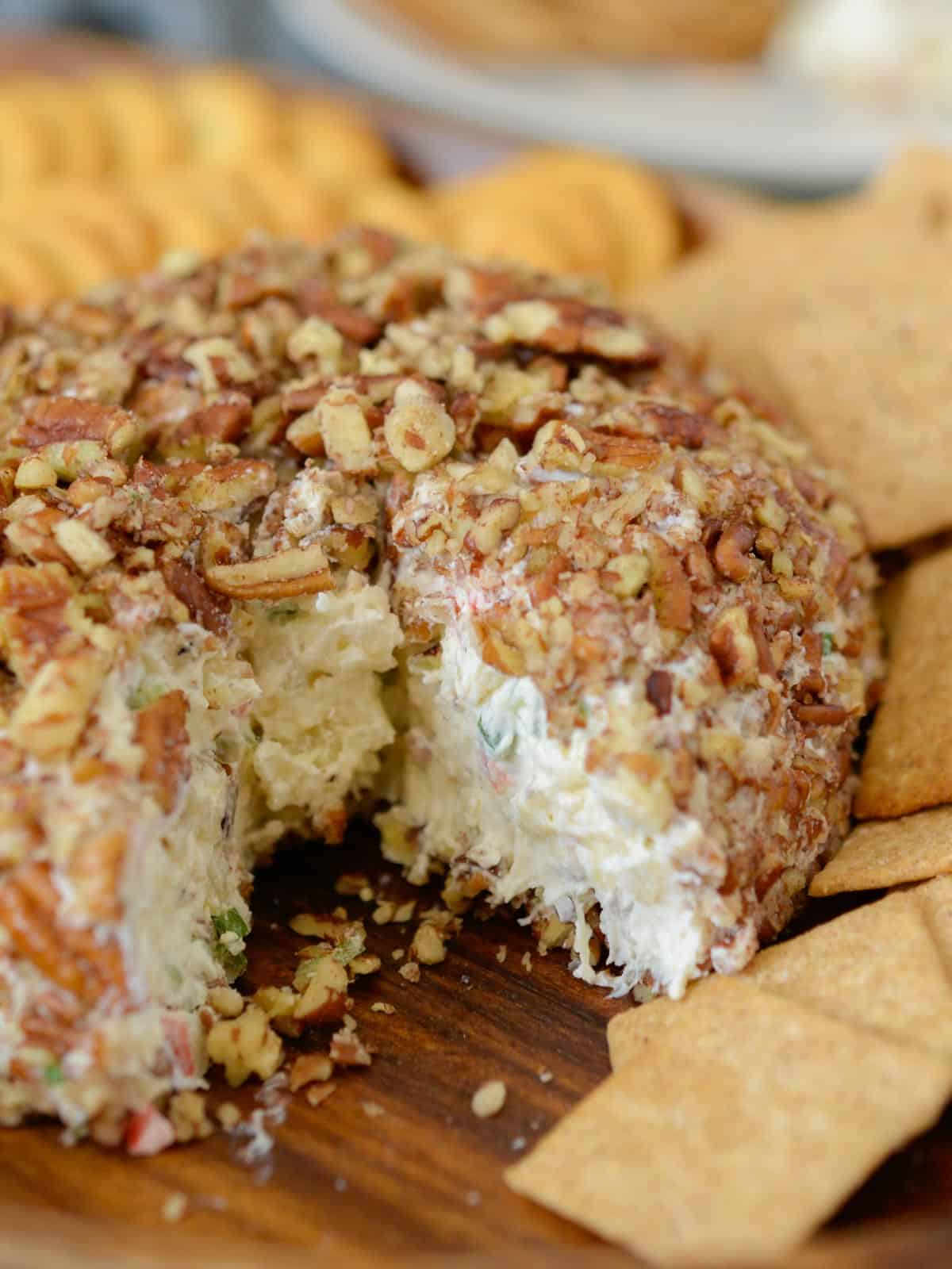 Pineapple Cheese Ball (Sweet, Savory + Spicy) Foodology Geek