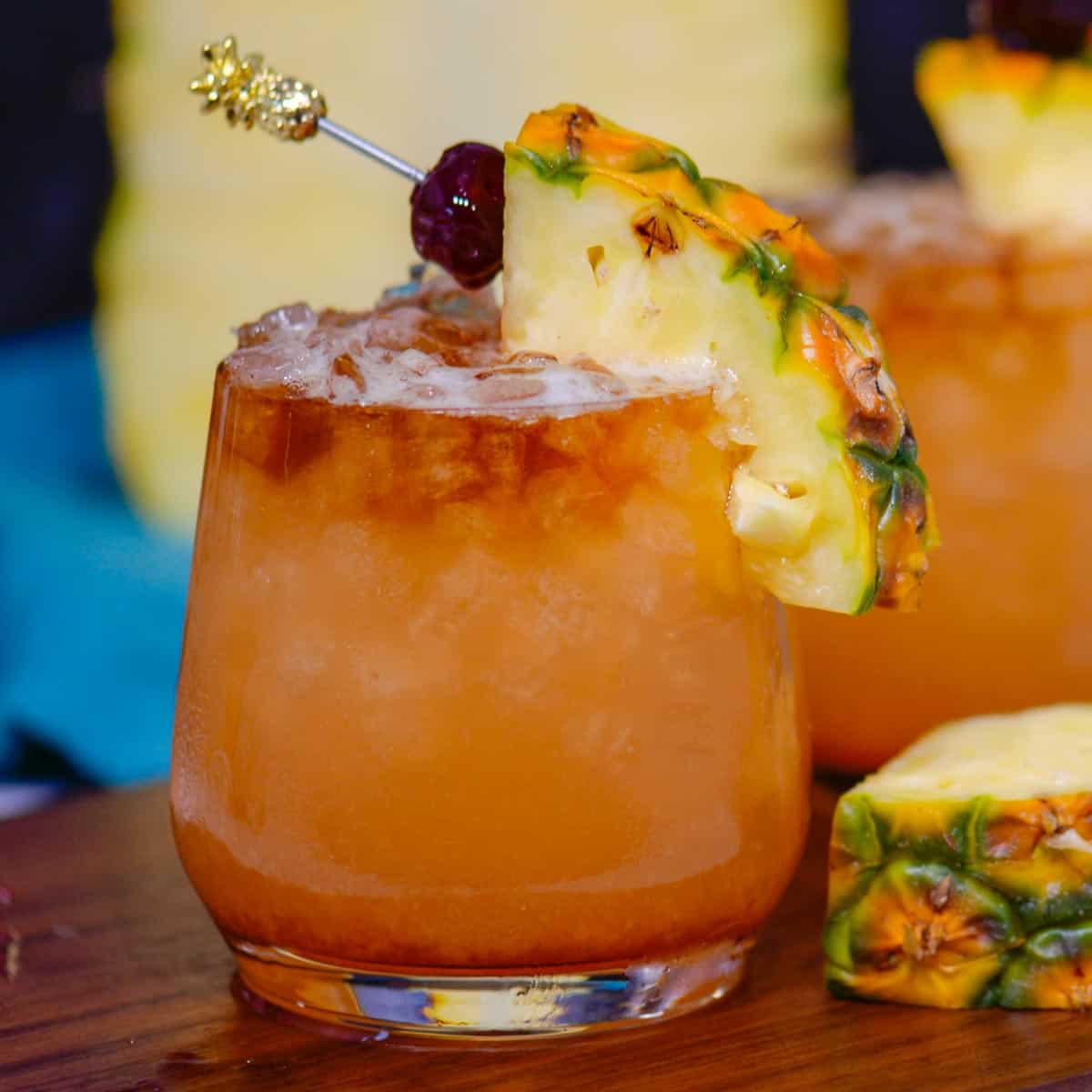 Best Mai Tai Recipe - Foodology Geek