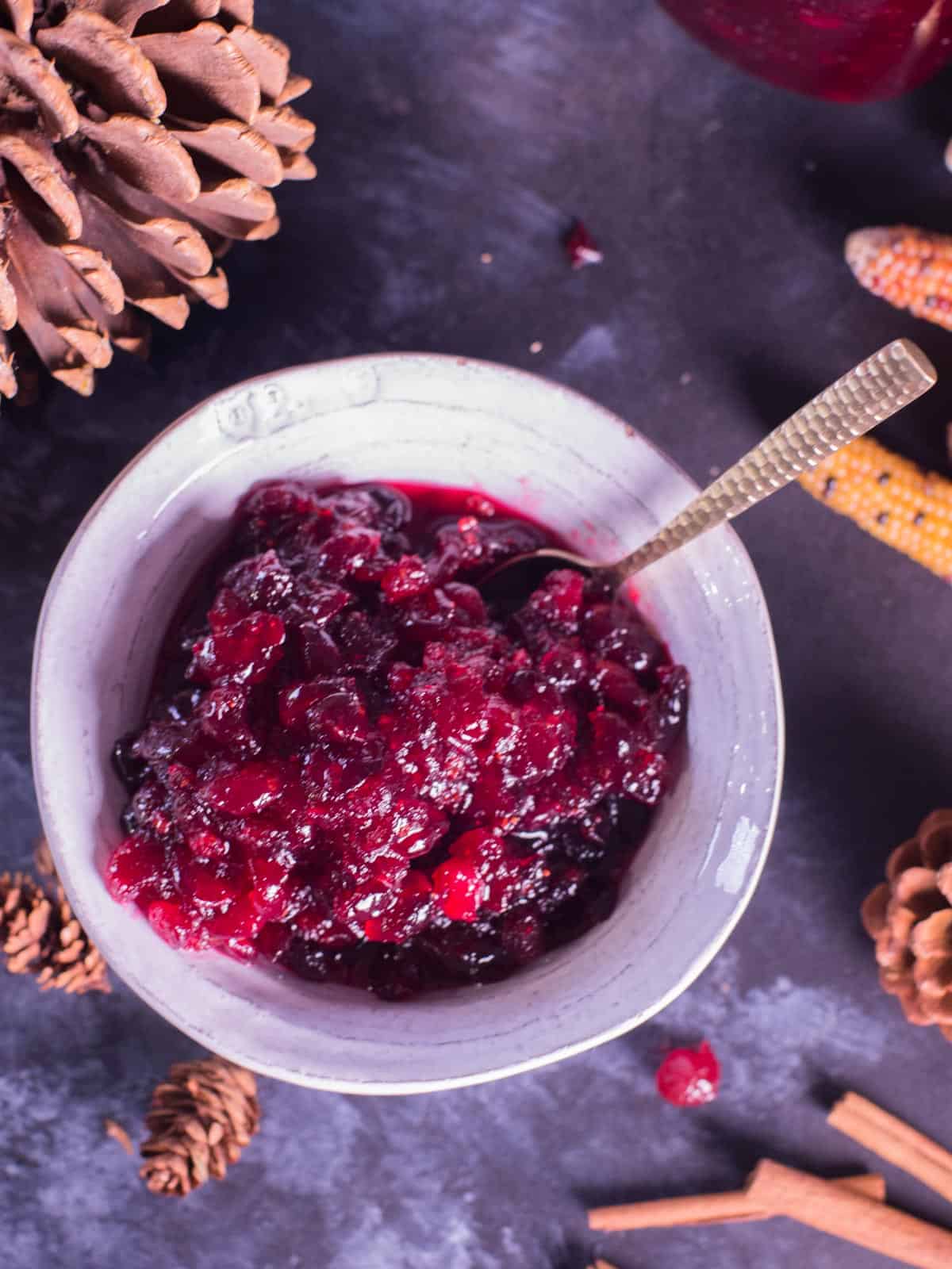 cranberry sauce made with fresh cranberries