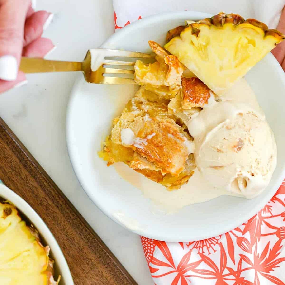 pineapple pie with dulce de leche ice cream