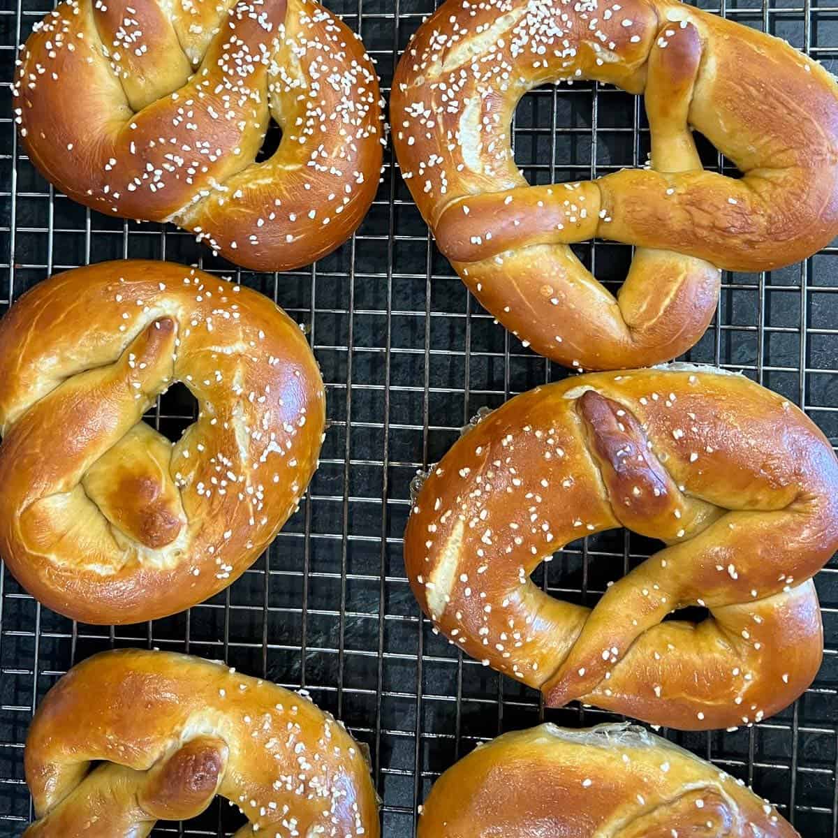 homemade soft pretzels Bavarian style