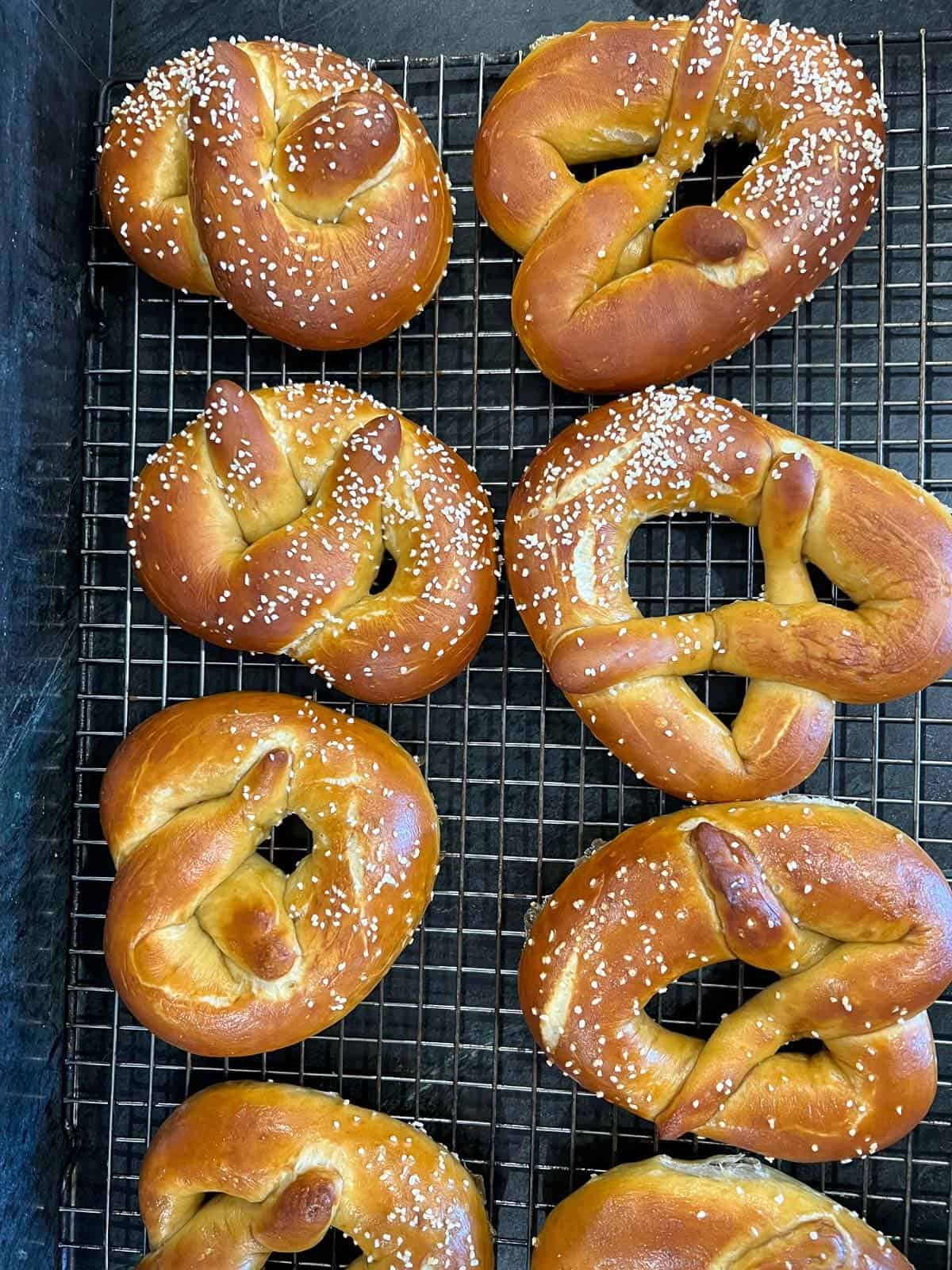 baked soft pretzels on a wire rack