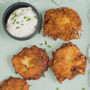 traditional latkes recipe with sour cream