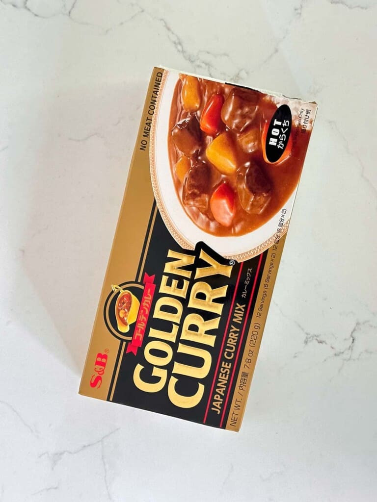 s&w golden curry roux in the package