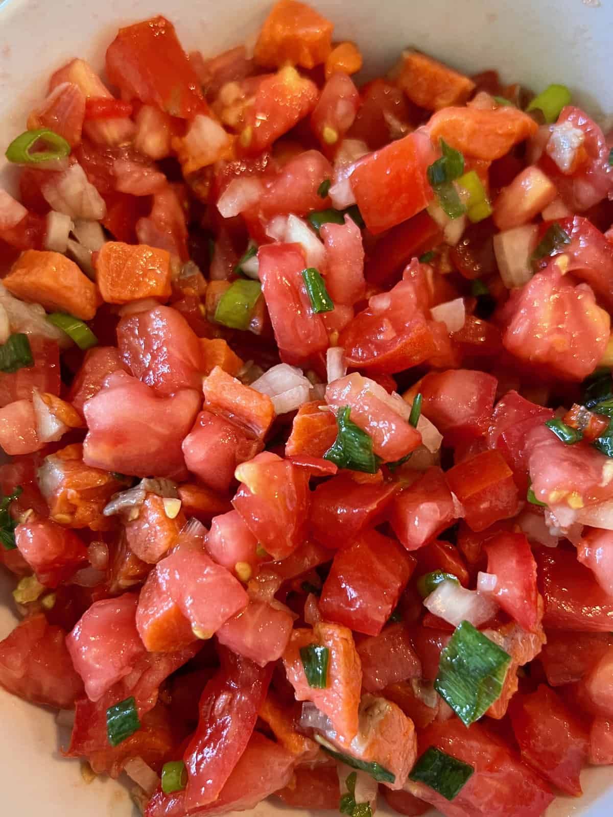 Hawaiian lomi lomi salmon recipe