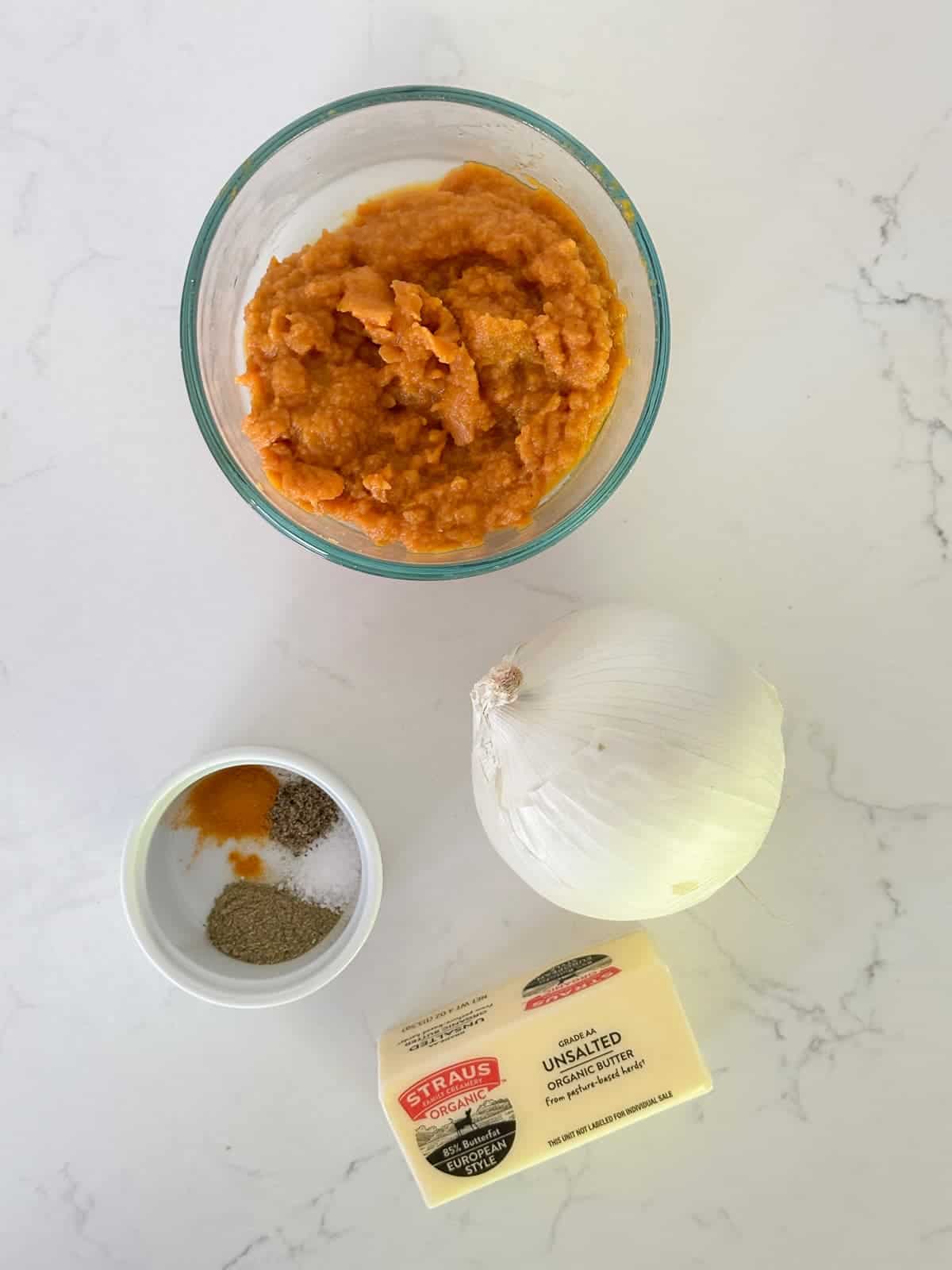 ingredients for pumpkin ravioli filling